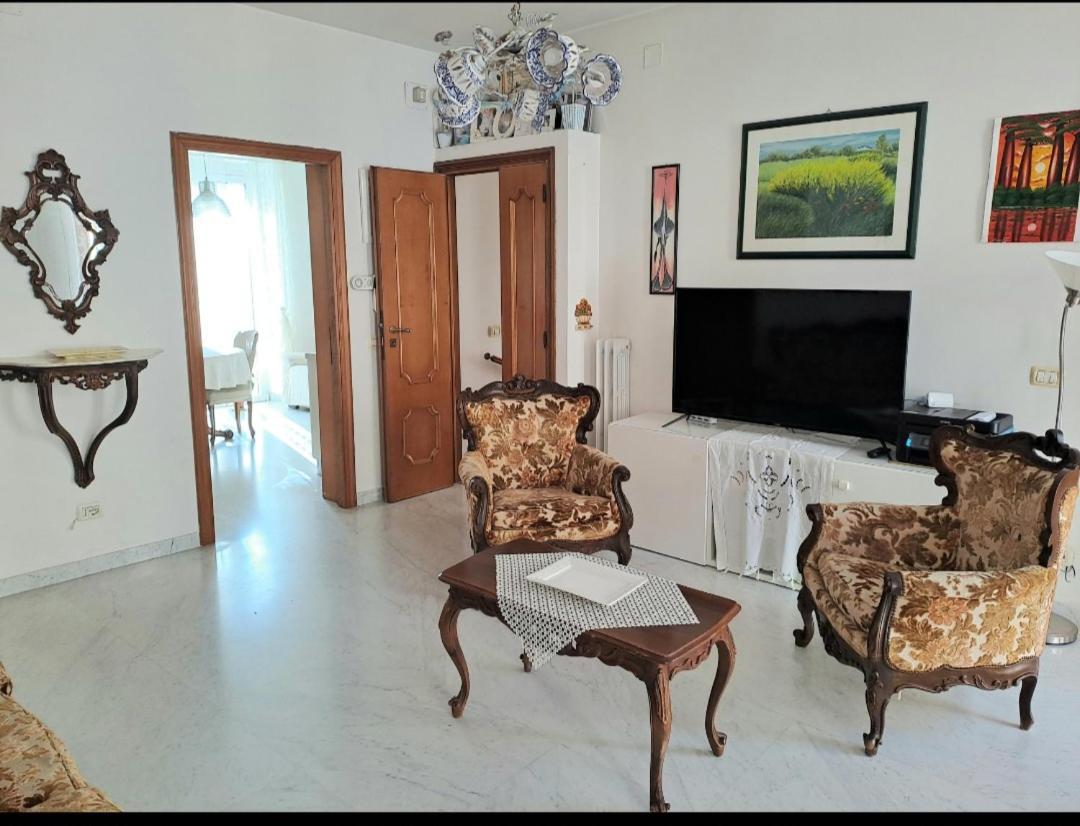 Domus Teate - Chieti Apartment Ngoại thất bức ảnh